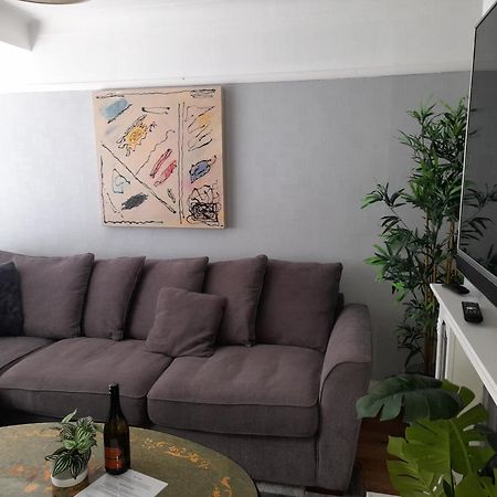 Bright 4-Bed House 15 Min To Manchester Centre Villa Buitenkant foto