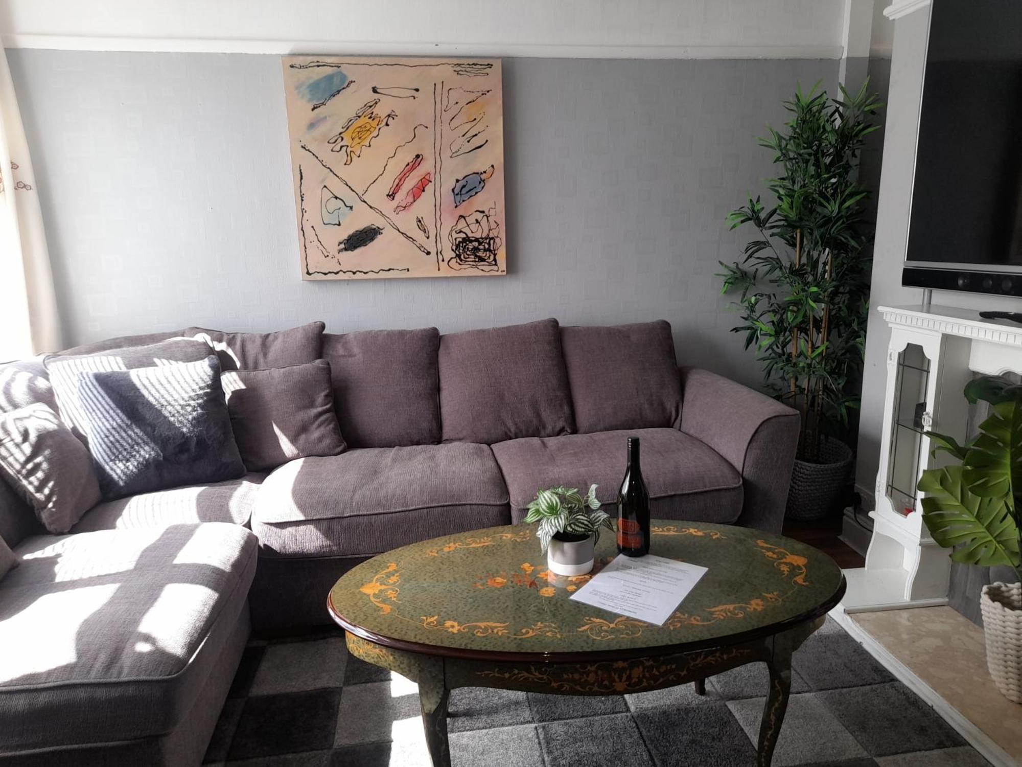 Bright 4-Bed House 15 Min To Manchester Centre Villa Buitenkant foto